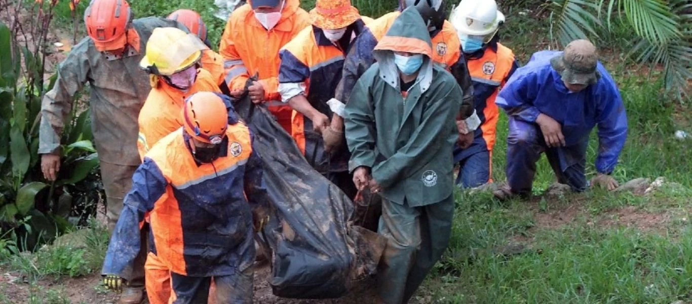 Τυφώνας έπληξε τις Φιλιππίνες - 11 νεκροί και επτά αγνοούμενοι